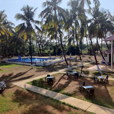 White House Beach Resort, Nagaon 外观 照片