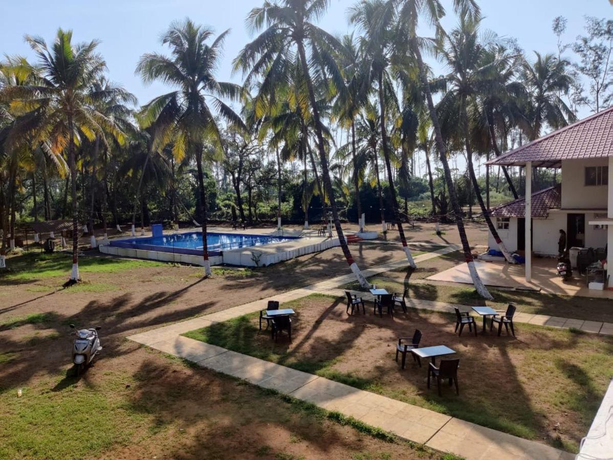White House Beach Resort, Nagaon 外观 照片