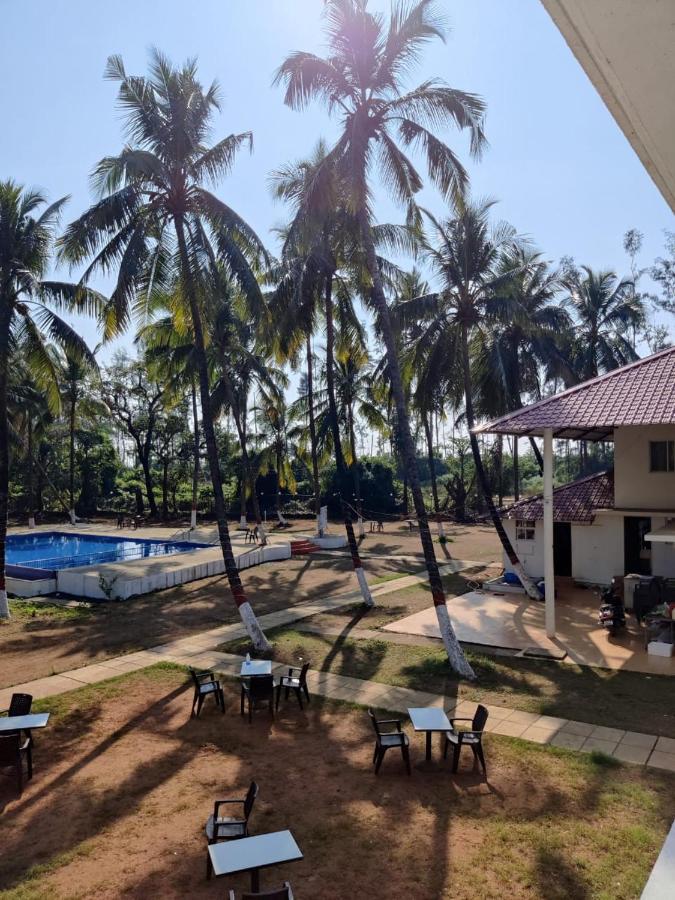 White House Beach Resort, Nagaon 外观 照片