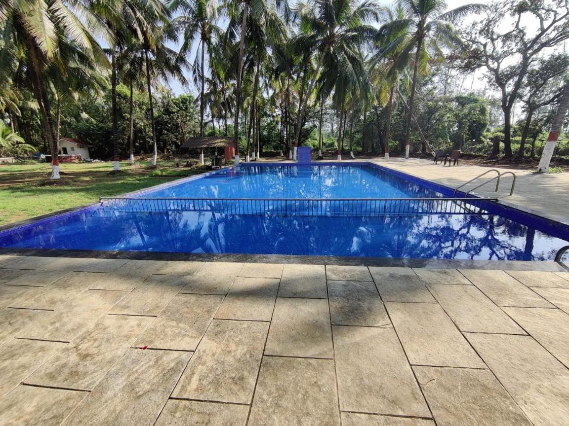 White House Beach Resort, Nagaon 外观 照片