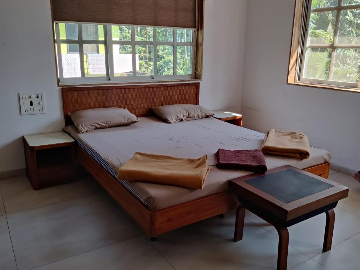 White House Beach Resort, Nagaon 外观 照片